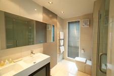 Three Bedroom Penthouse Suite – Bathroom 